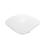Punto de Acceso Empresarial Wi-Fi 6/6E XE3-4 / 3 Radios (2.4, 5 y 6 GHz) Definidos por Software (SDR) / Hasta 1,500 Clientes / Gestión desde la Nube cnMaestro / Seguridad WPA3 / Montaje en Techo o Plafón / Alimentación PoE